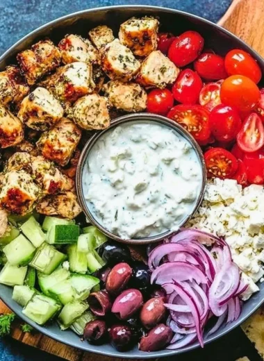 Delicious low-carb Keto Greek Chicken Bowl with fresh vegetables and feta cheese