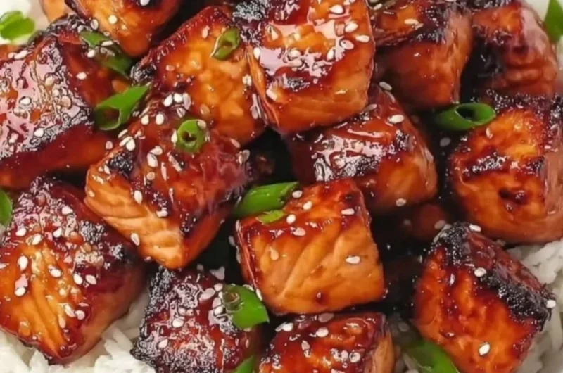Honey Garlic Salmon Bites Bowl served in a fresh, colorful plate