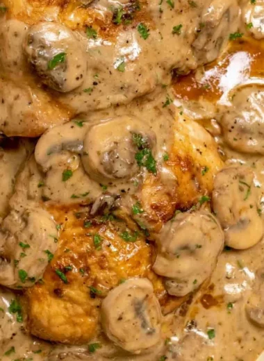 Delicious chicken marsala with tender chicken breasts and rich sauce